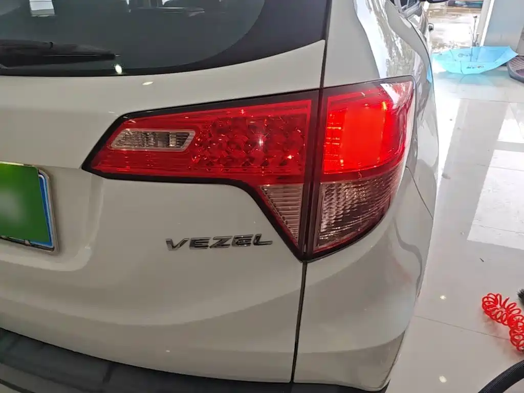 Honda Vezel — миниатюра 8