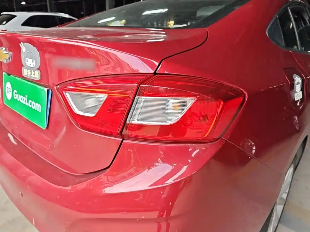 Chevrolet Cruze — миниатюра 8