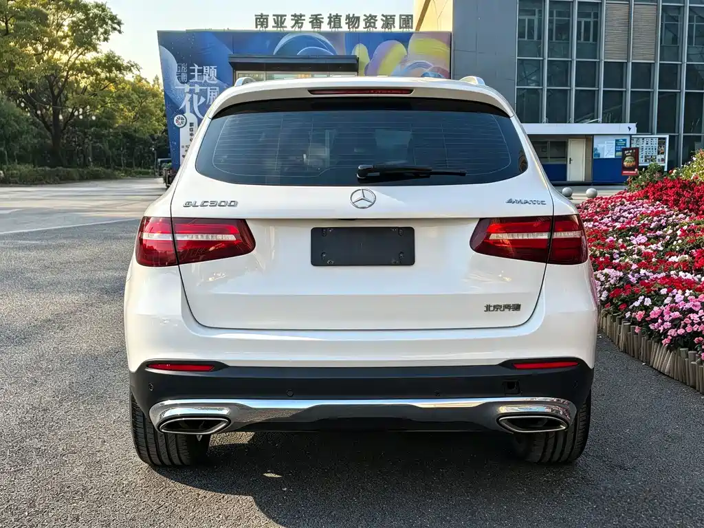 Mercedes-Benz GLC — миниатюра 14
