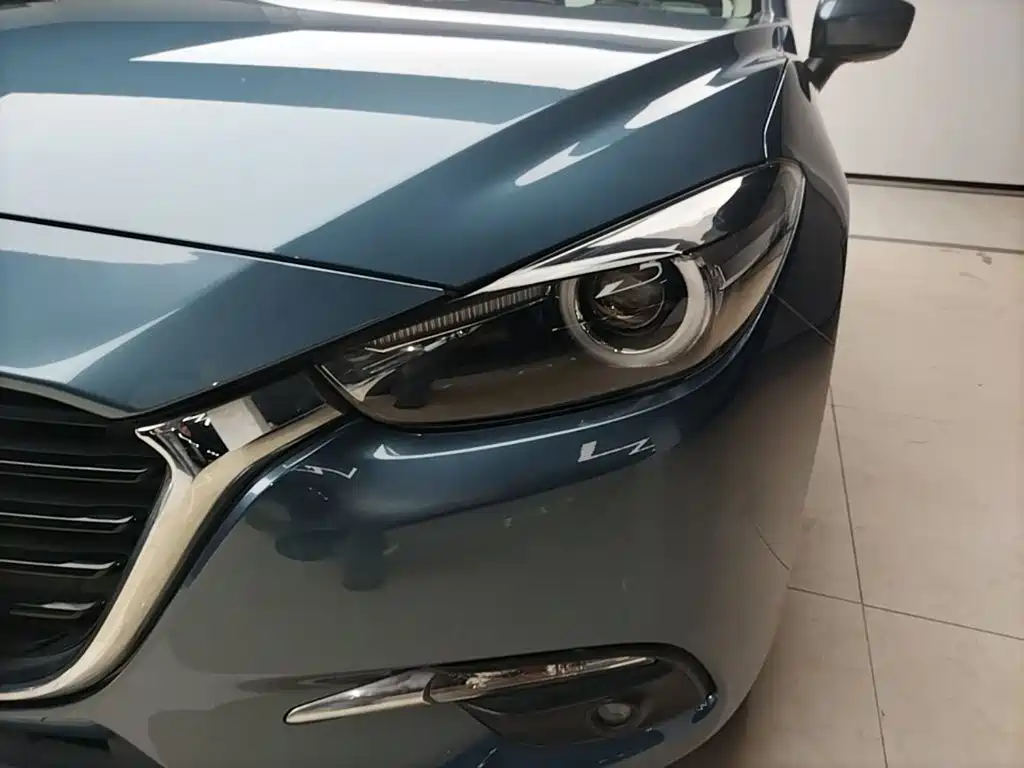 Mazda 3 Axela — миниатюра 24