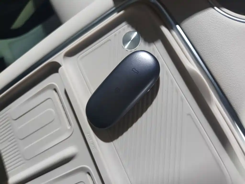 Li Auto Li L8 — миниатюра 9