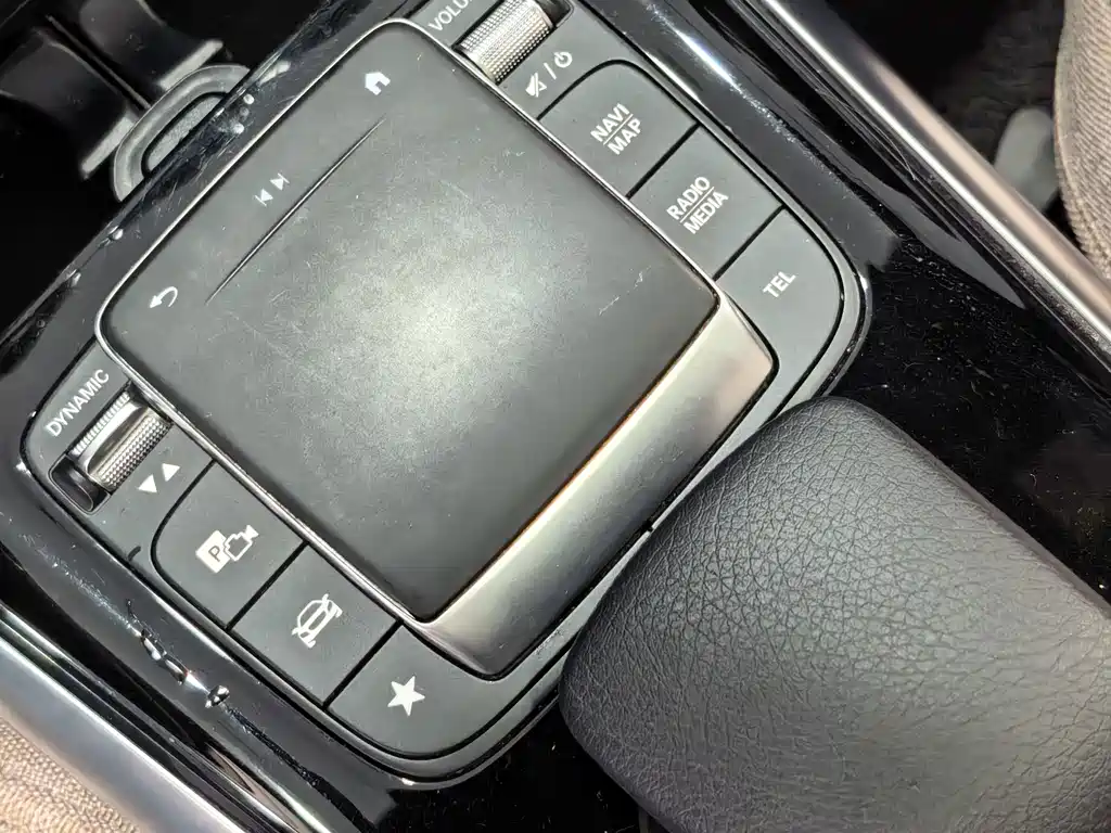 Mercedes-Benz B-Class — миниатюра 12