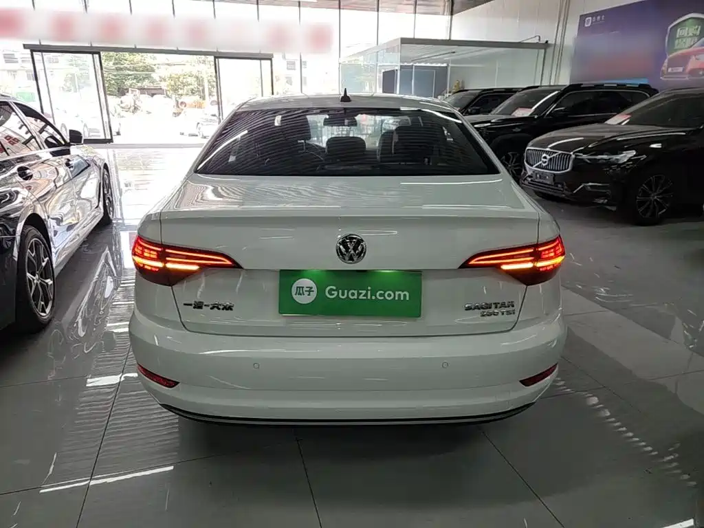 Volkswagen Sagitar — миниатюра 6