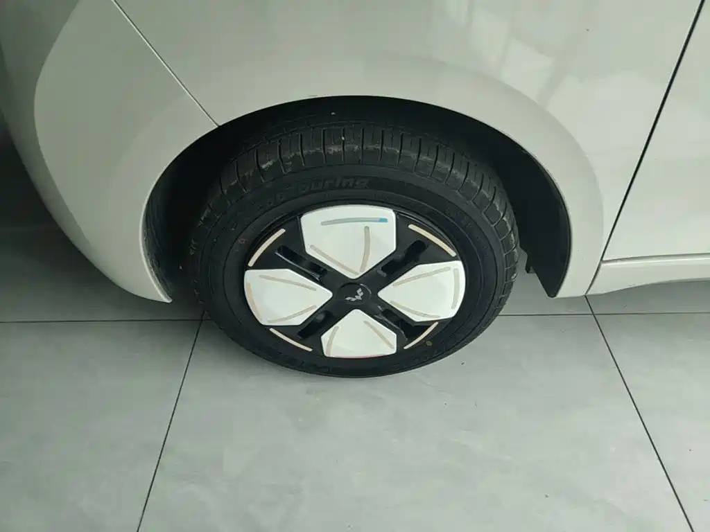 Wuling MINIEV — миниатюра 23