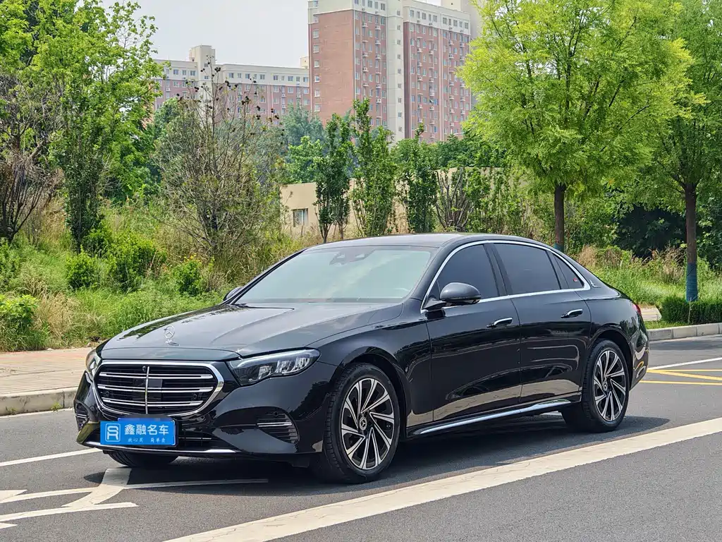 Mercedes-Benz E-Class E 2024 E 300 L Luxury