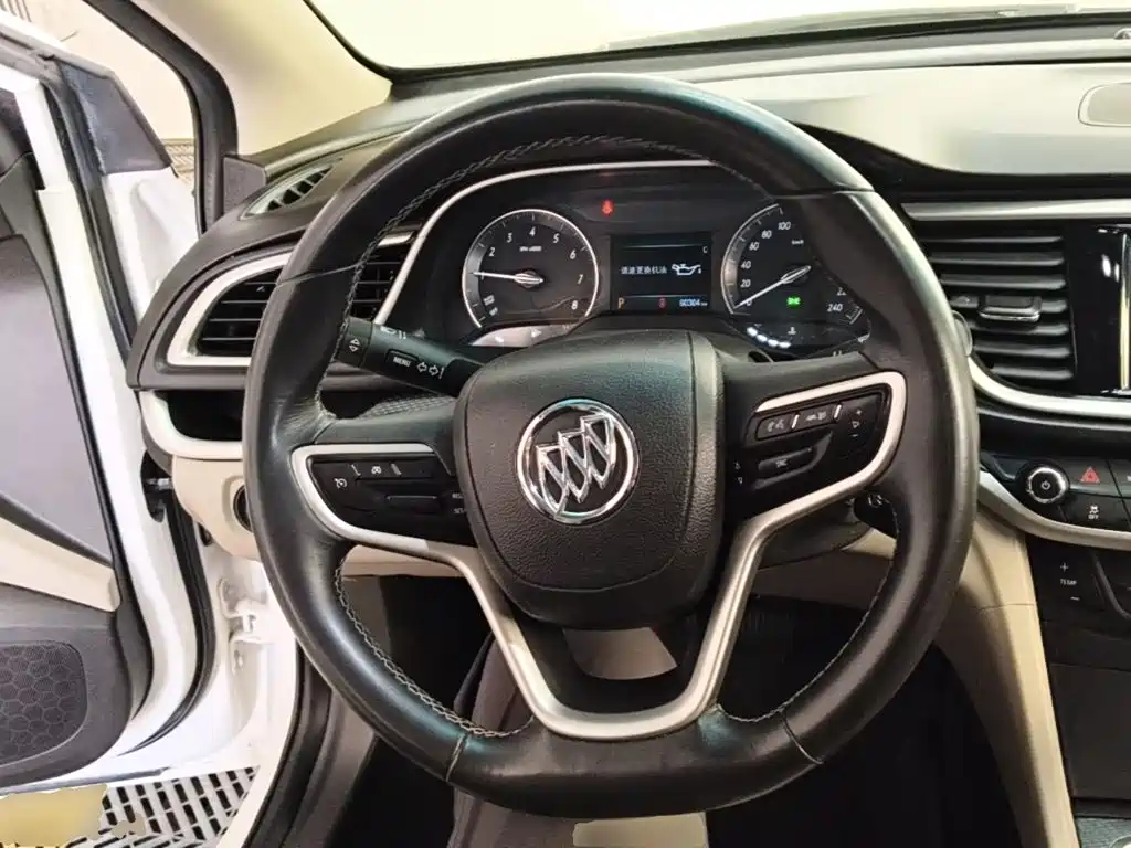 Buick Excelle — миниатюра 11