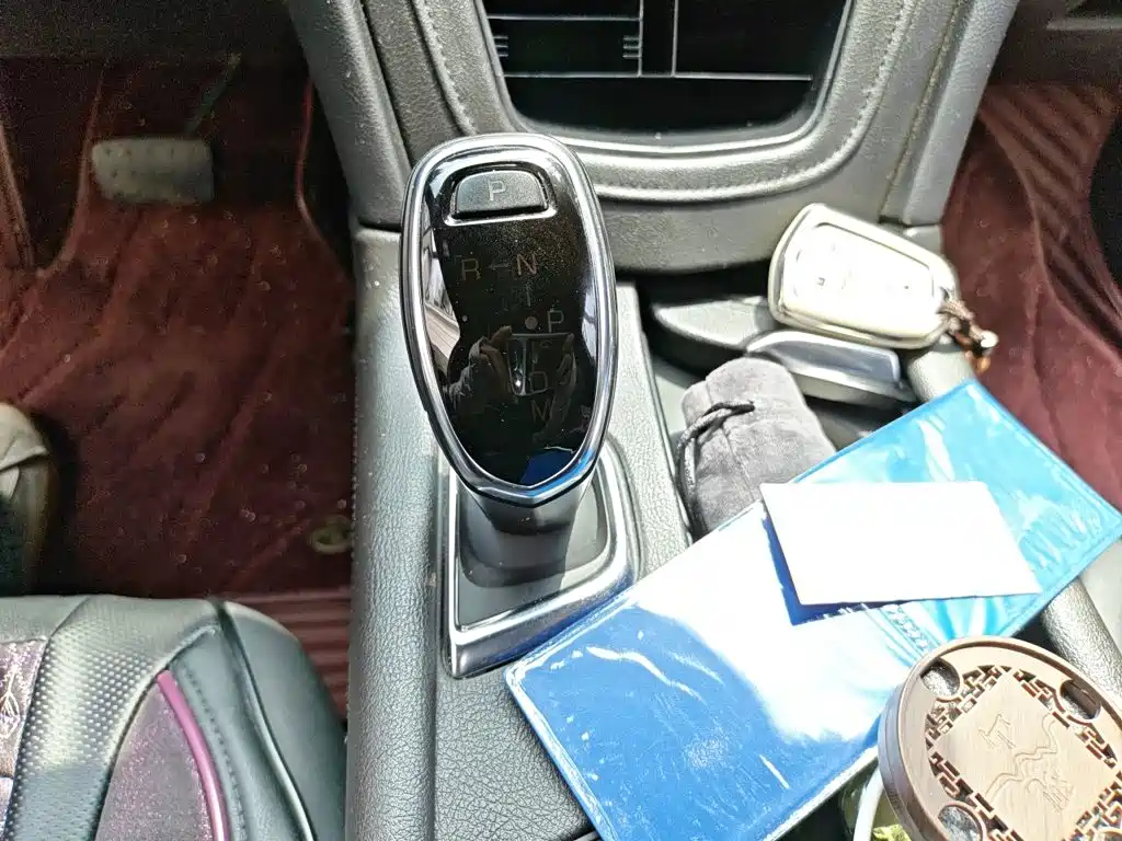 Cadillac XT5 — миниатюра 15