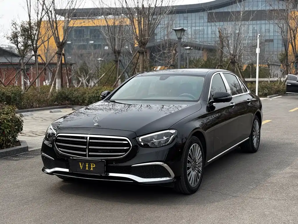 Mercedes-Benz E-Class 2023