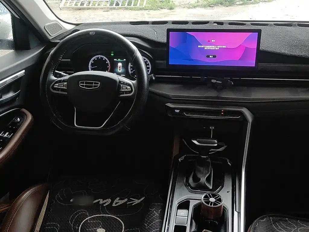 Geely Vision X6 X6 2021 PRO 1.4T AT Luxury