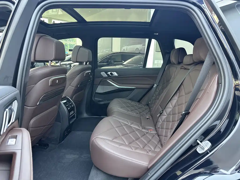 BMW X5 — миниатюра 18