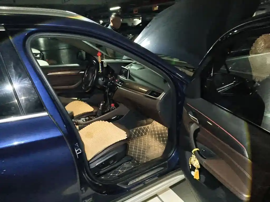 BMW X1 — миниатюра 17