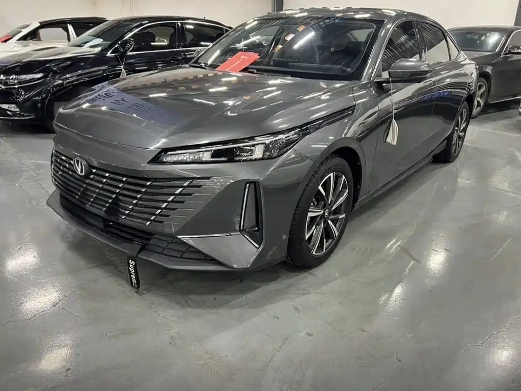 2024 Changan Eado - zdjęcie 1 z 13