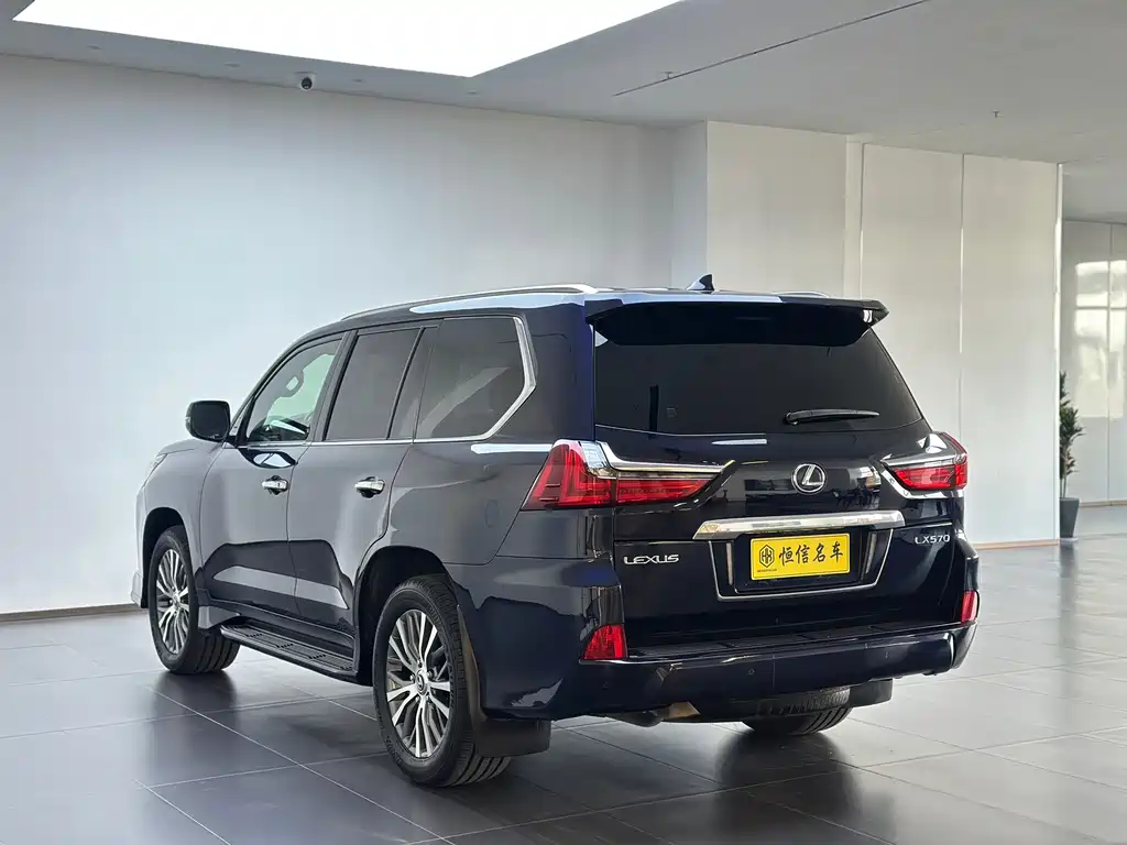 Lexus LX 2017 570 Luxury