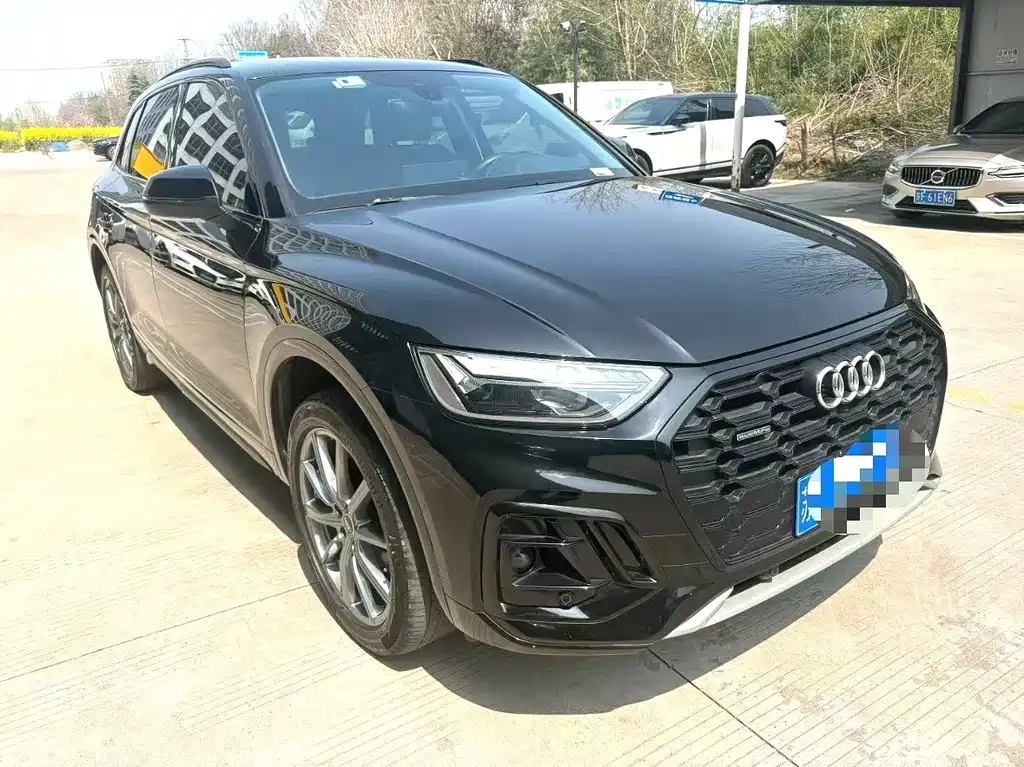 Audi Q5L 2022 40T RS