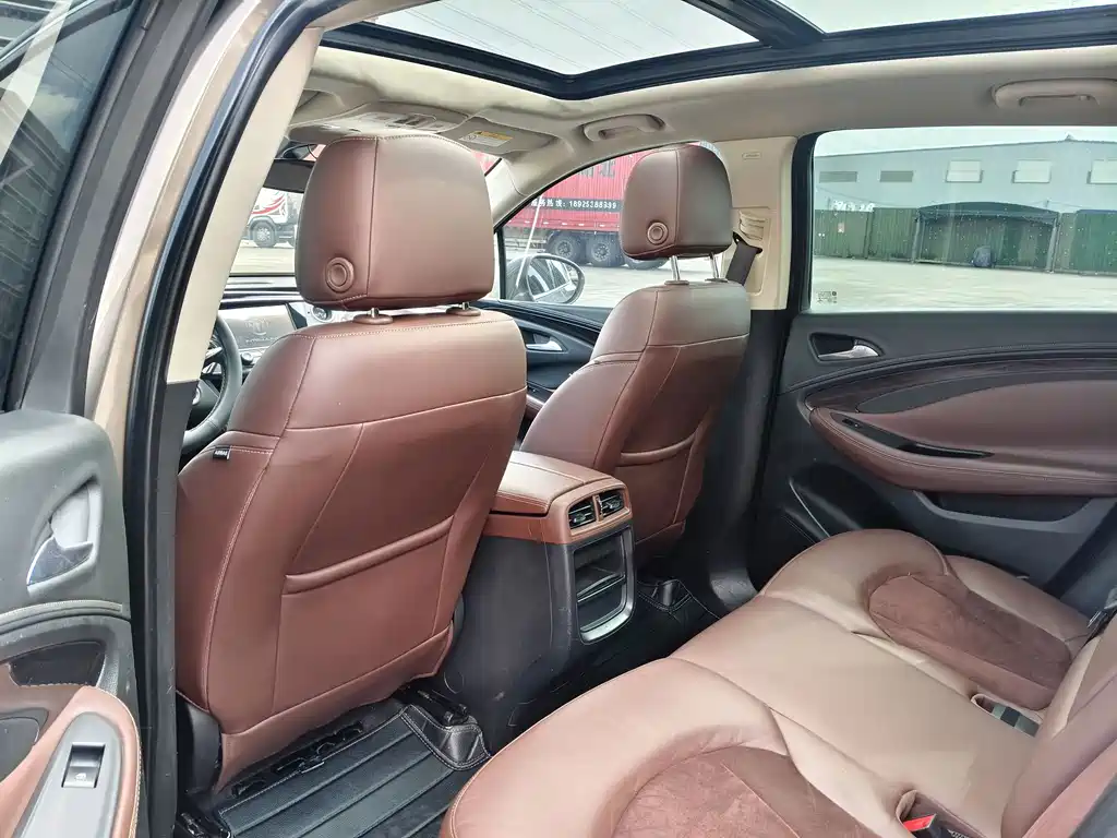 Buick Envision Plus — миниатюра 10