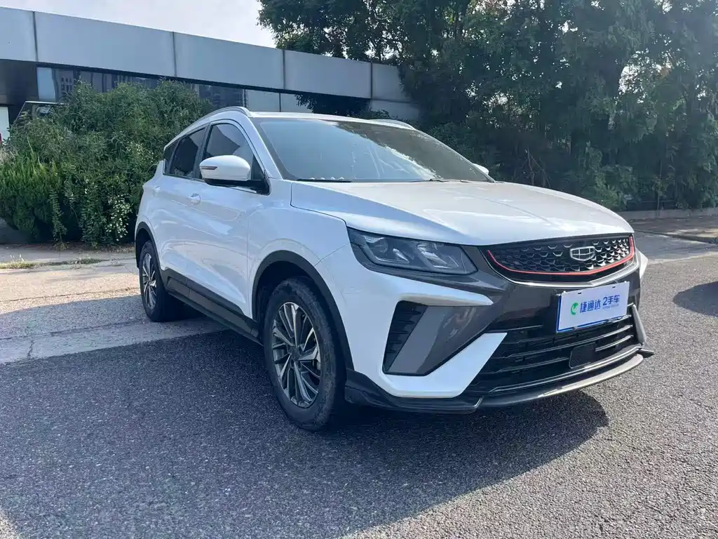 Geely Binyue — миниатюра 9