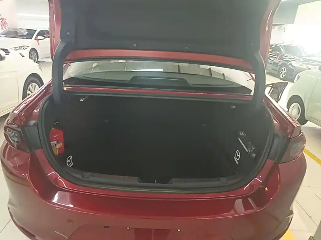 Mazda 3 Axela — миниатюра 19