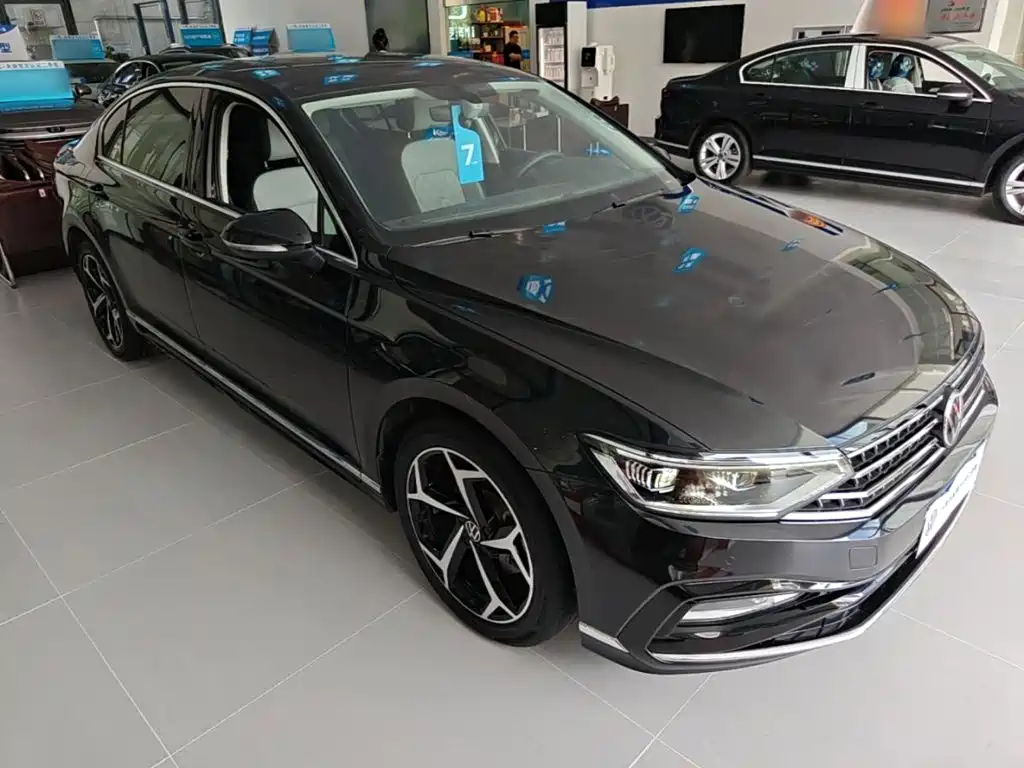 Volkswagen Magotan — миниатюра 4