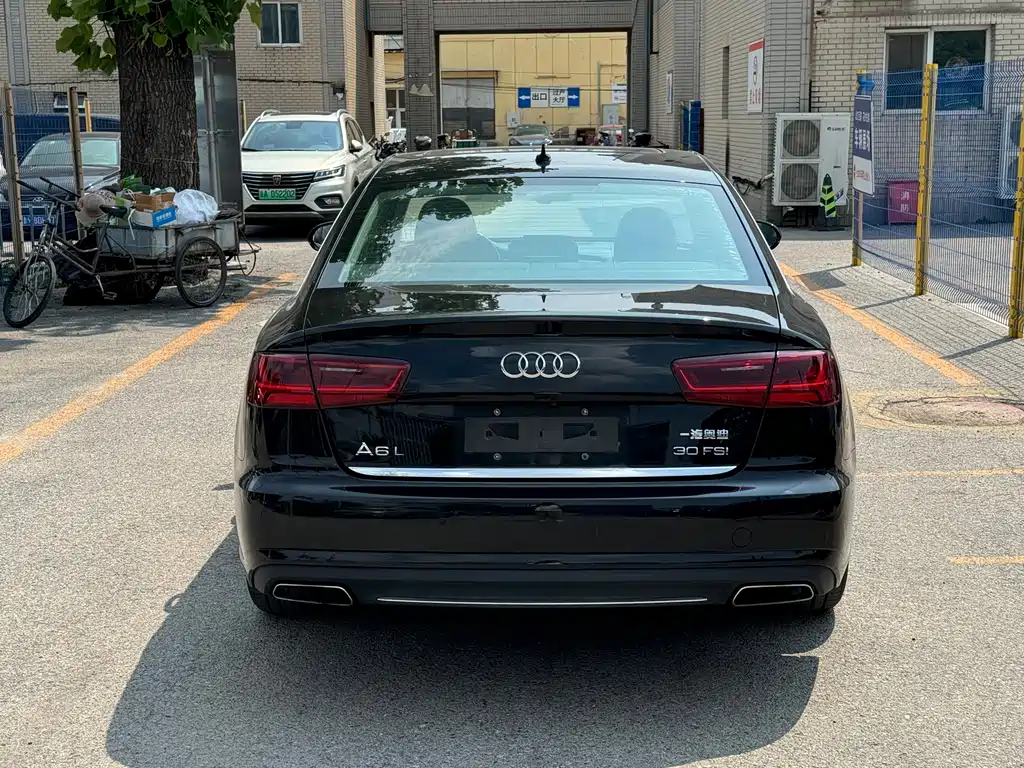 Audi A6L — миниатюра 6