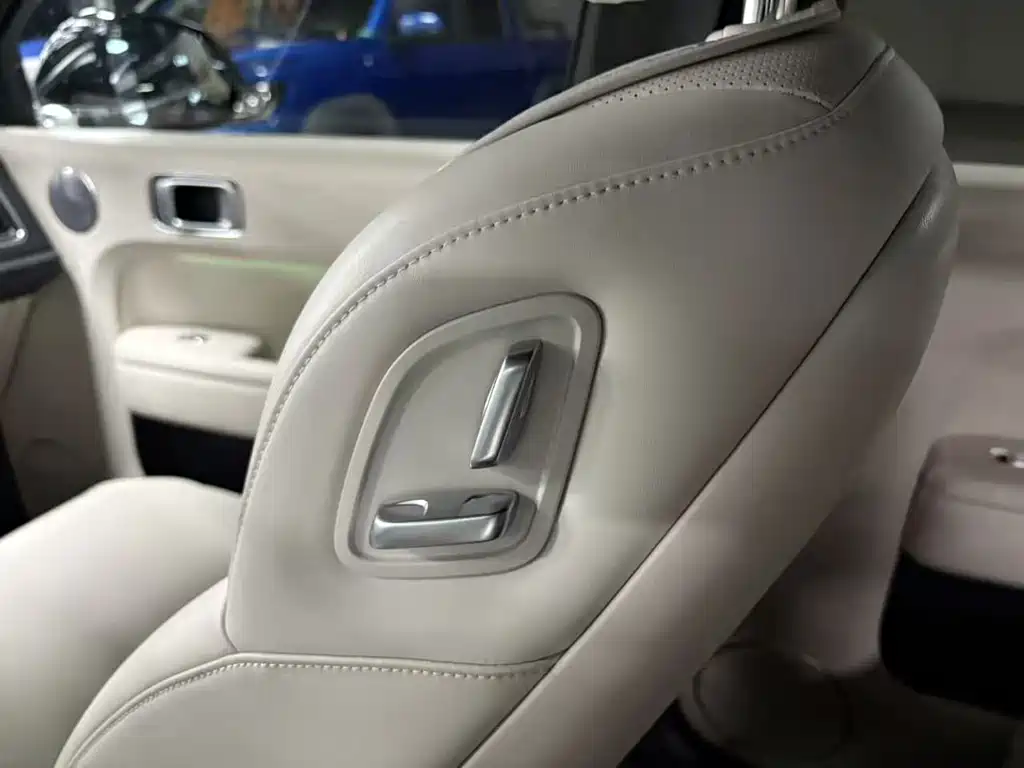 Li Auto Li L9 — миниатюра 23