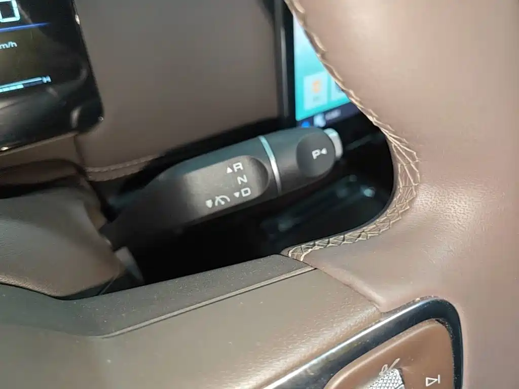 Wuling Xingguang 730 New Energy — миниатюра 14