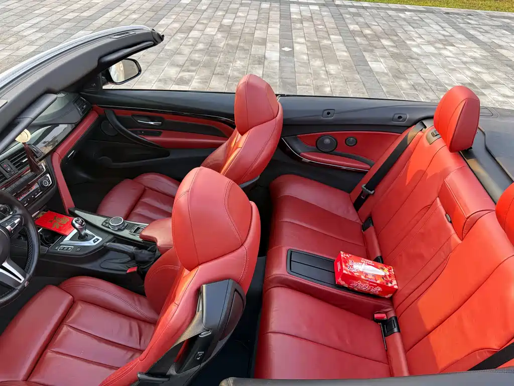 BMW M4 — миниатюра 7