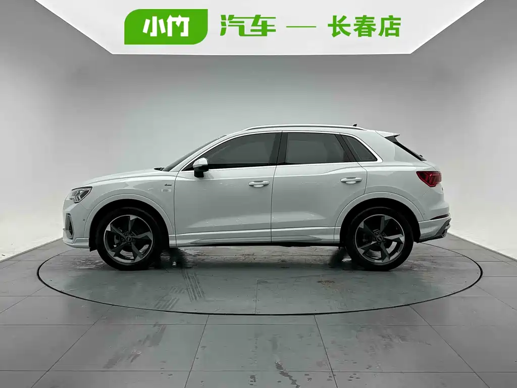 Audi Q3 — миниатюра 3