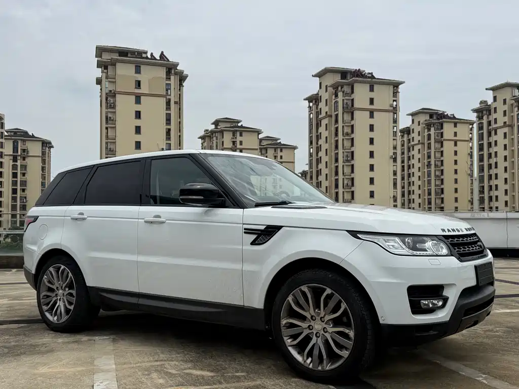 Land Rover Range Rover Sport 2014 3.0 SC V6 HSE DYNAMIC