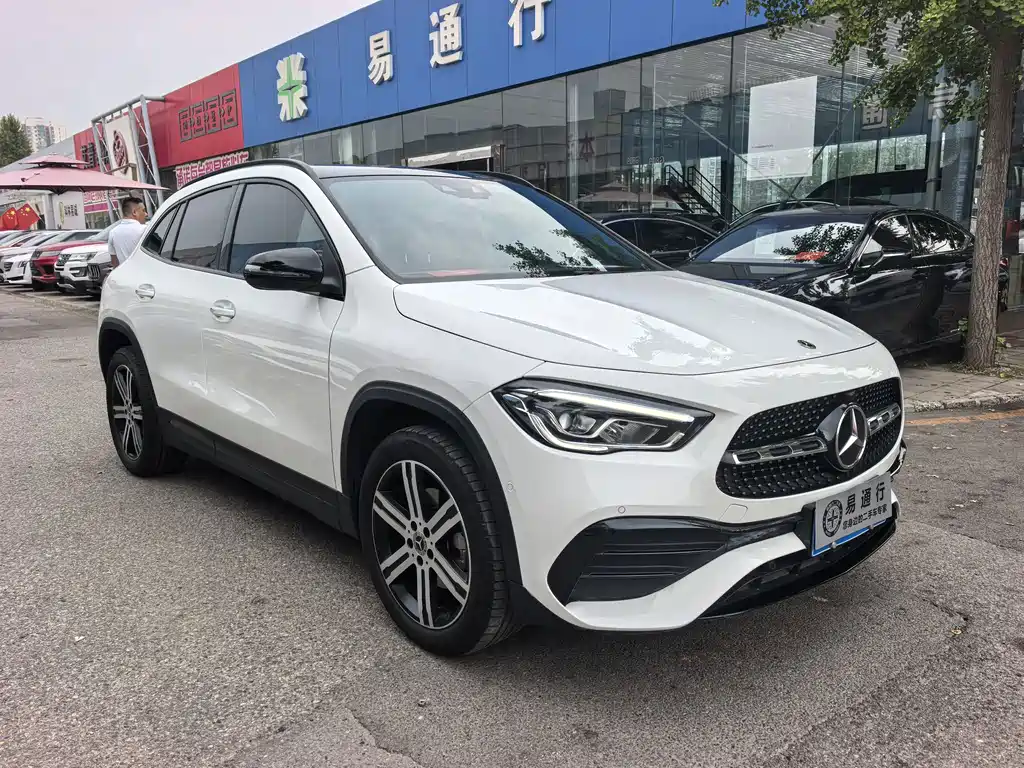 Mercedes-Benz GLA — миниатюра 3
