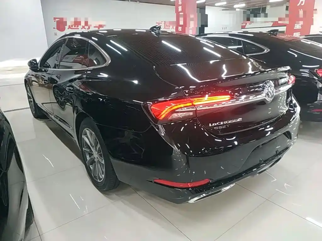 Buick LaCrosse — миниатюра 5