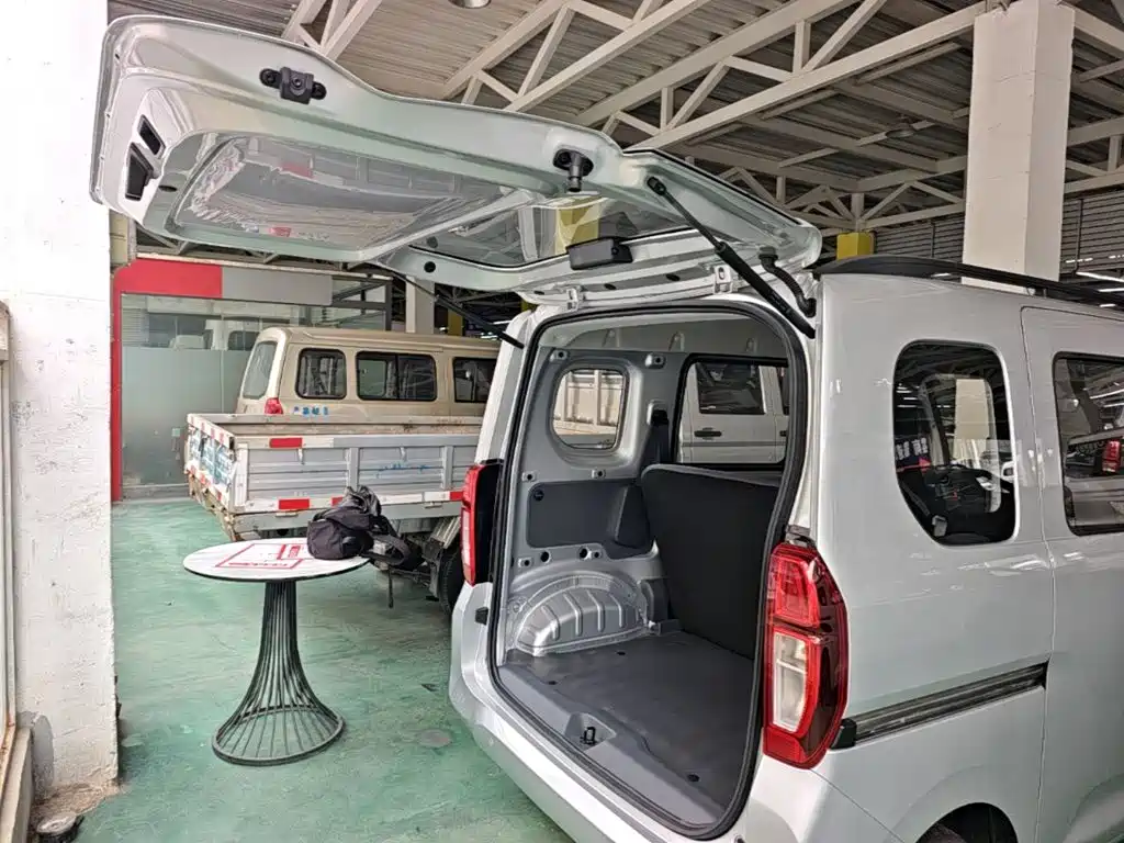 Wuling Zhiguang EV — миниатюра 19