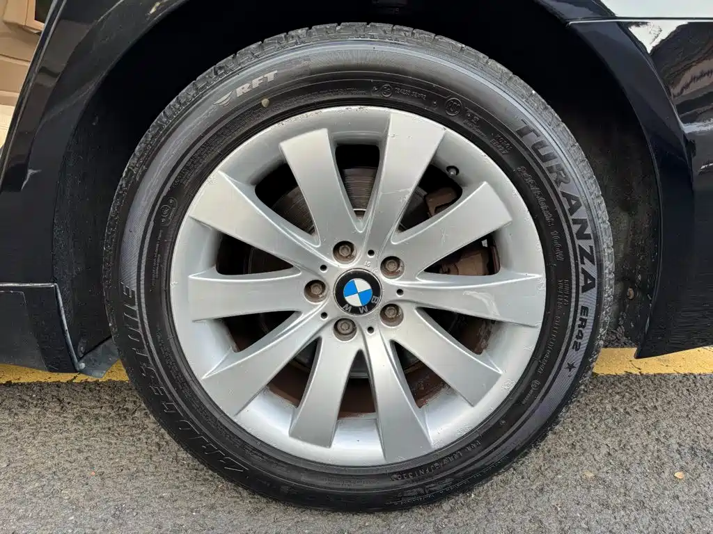 BMW 7 Series — миниатюра 15