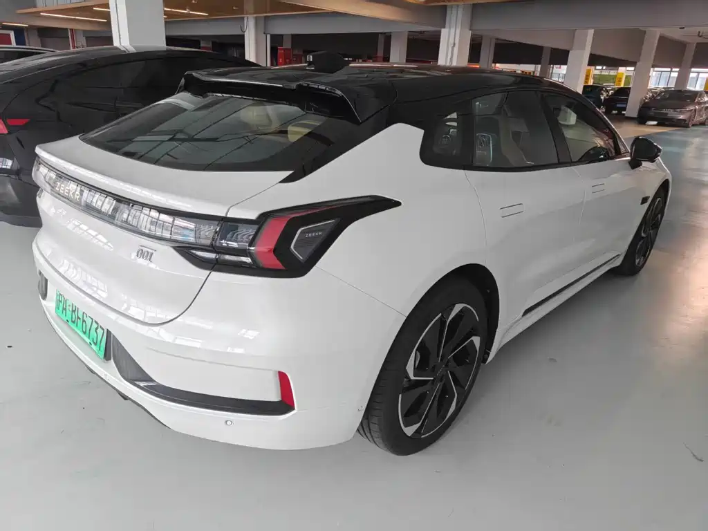 Zeekr 001 2023 WE 100kWh