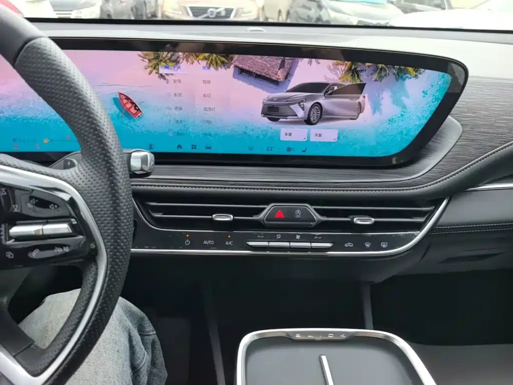 Buick LaCrosse — миниатюра 13
