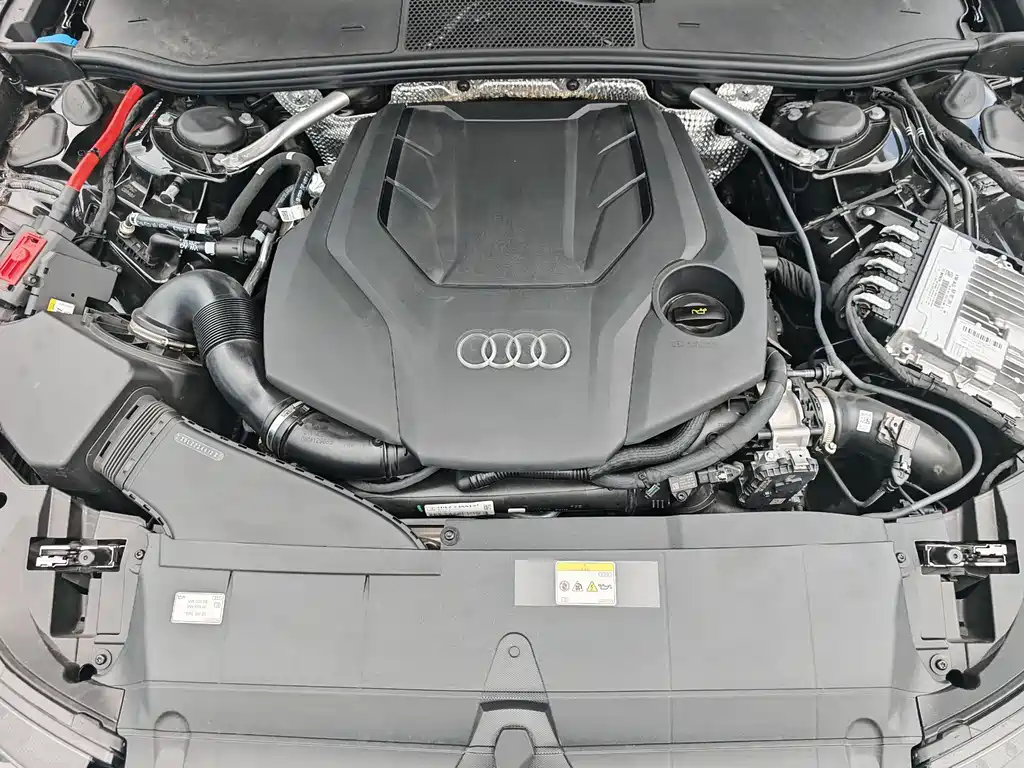 Audi A6L 2025 55 TFSI quattro Flagship