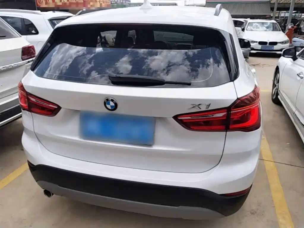 BMW X1 — миниатюра 6