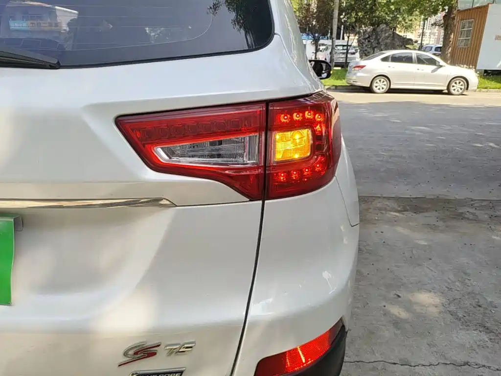 Changan CS75 — миниатюра 8