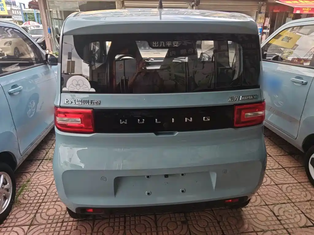 Wuling MINIEV — миниатюра 6