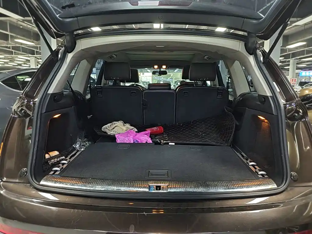 Audi Q7 — миниатюра 19