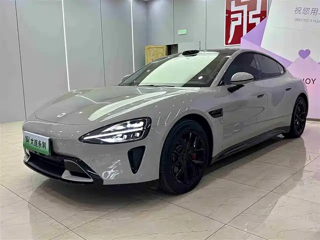 XIAOMI CAR XIAOMI SU7 2025