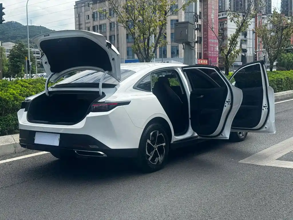 Changan Eado — миниатюра 25