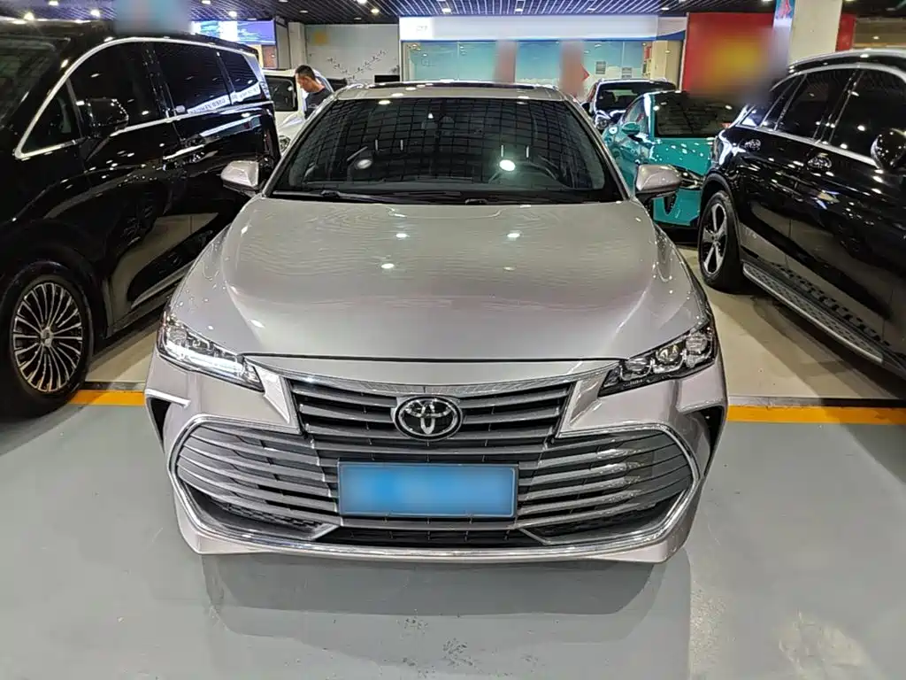 Toyota Avalon — миниатюра 3