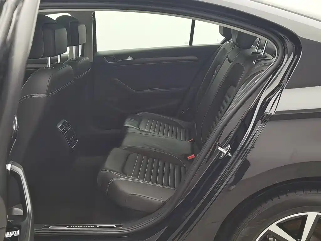 Volkswagen Magotan — миниатюра 15