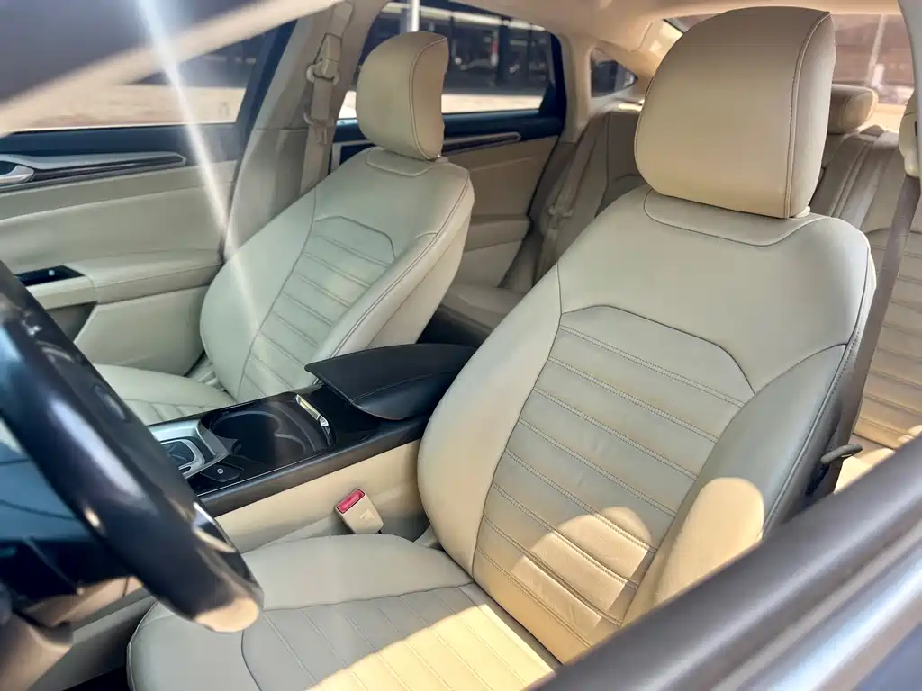 Ford Mondeo — миниатюра 13