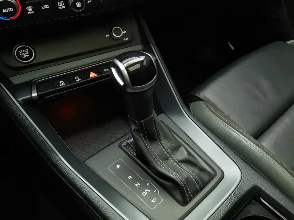 Audi Q3 Sportback — миниатюра 13