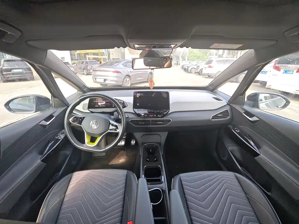 Volkswagen ID.3 — миниатюра 5