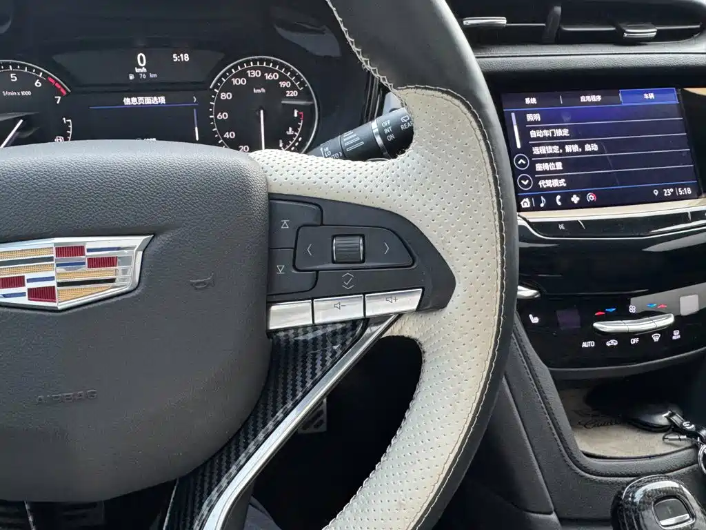 Cadillac XT6 — миниатюра 36