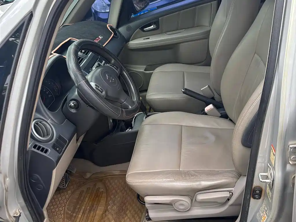 Suzuki SX4 2008 1.6L AT Elite