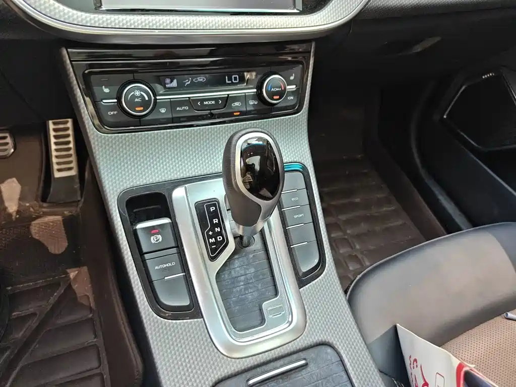 Geely Emgrand GS — миниатюра 10