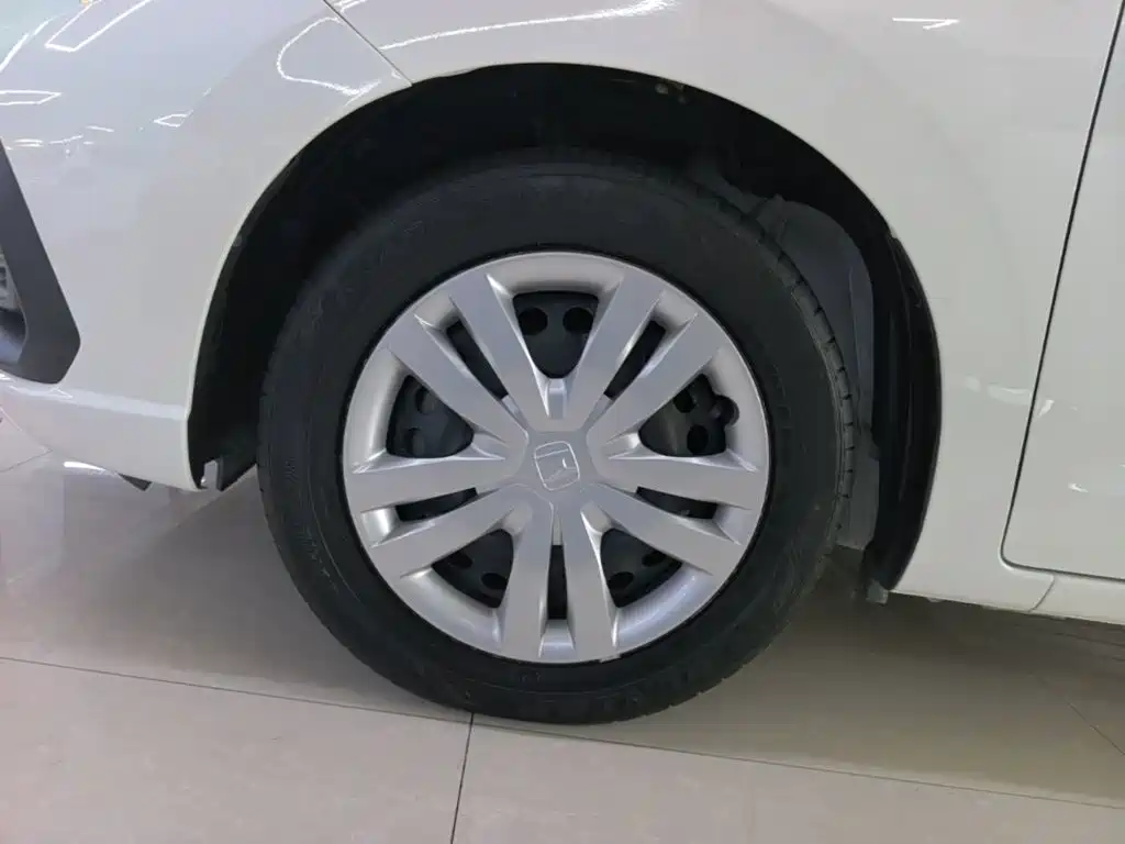 Honda Fit — миниатюра 23